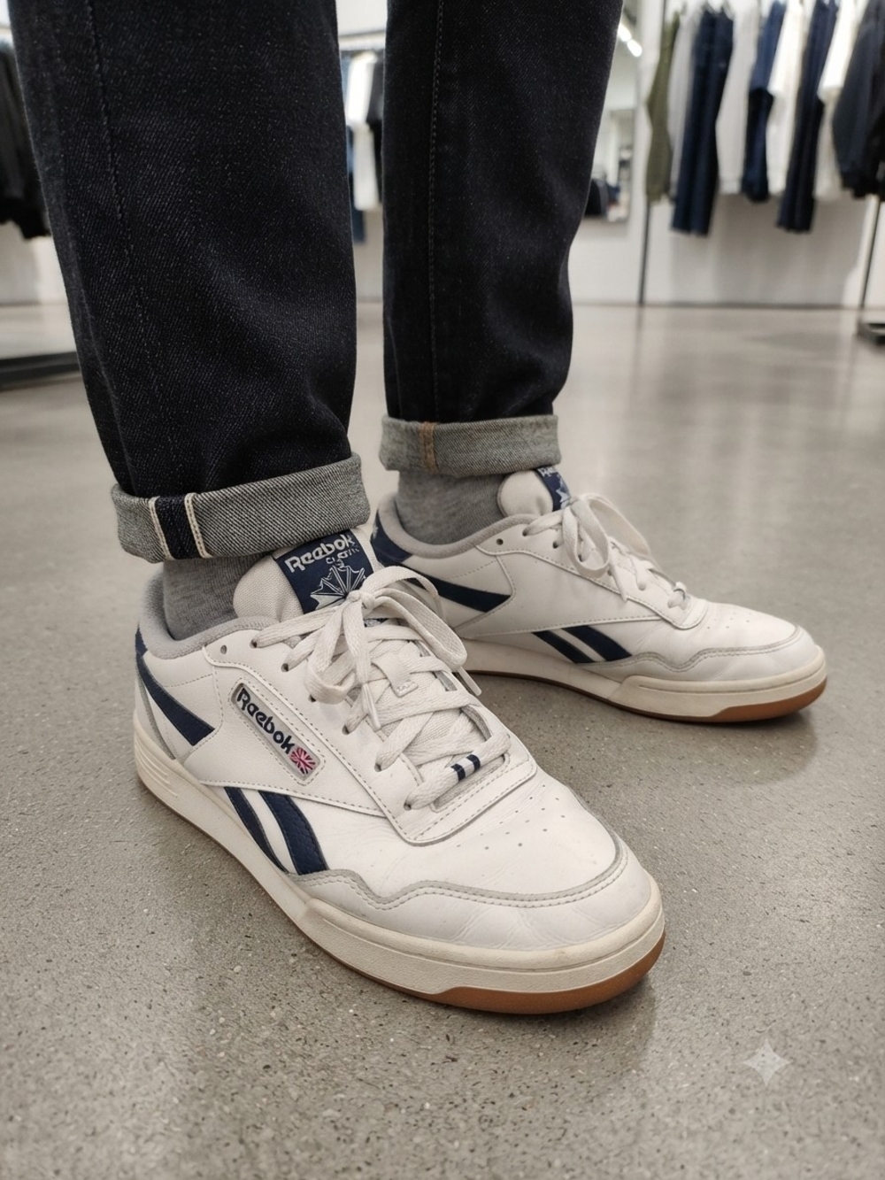 Reebok White & Navy Classic Men's Sneakers